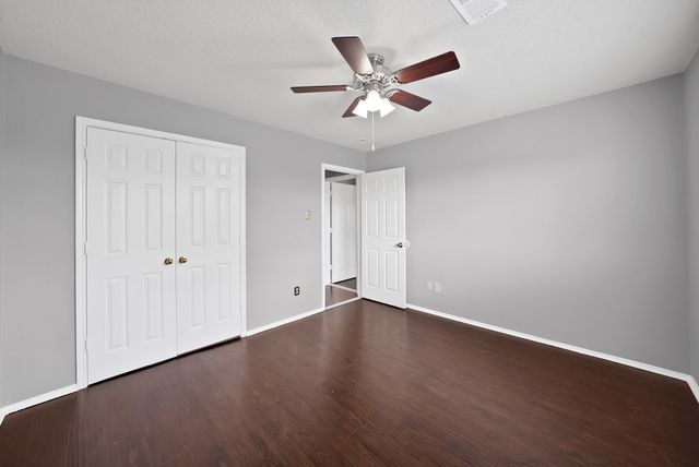 745 Woodridge Drive, Desoto, TX 75115