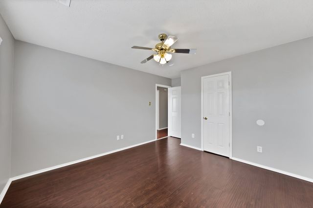 745 Woodridge Drive, Desoto, TX 75115