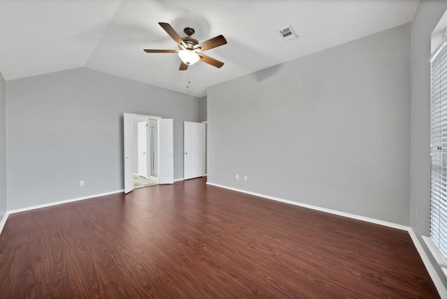 745 Woodridge Drive, Desoto, TX 75115