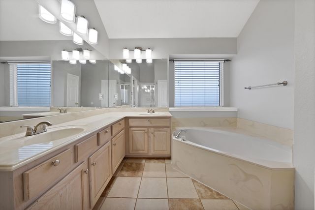 745 Woodridge Drive, Desoto, TX 75115