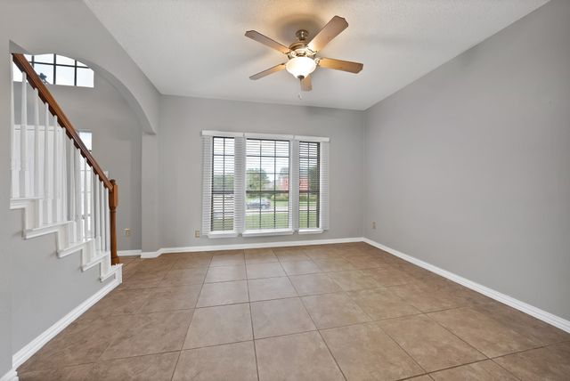 745 Woodridge Drive, Desoto, TX 75115