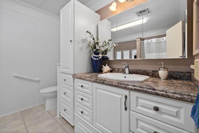 1175 La Moree Rd 85, San Marcos, CA 92078