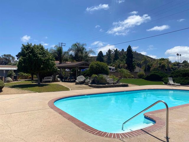 1175 La Moree Rd 85, San Marcos, CA 92078