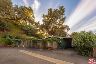 1667 Las Virgenes Canyon Road 5, Calabasas, CA 91302