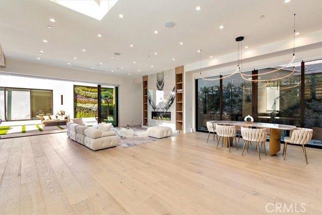 5347 Natick Avenue, Sherman Oaks, CA 91411