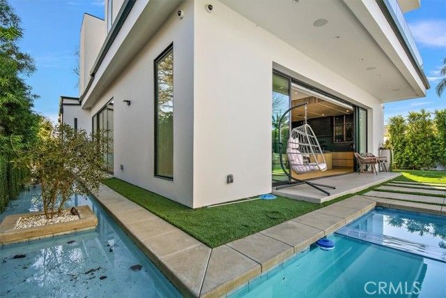 5347 Natick Avenue, Sherman Oaks, CA 91411