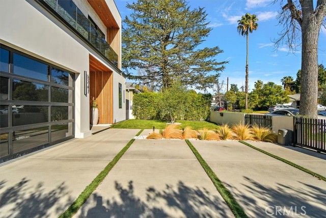 5347 Natick Avenue, Sherman Oaks, CA 91411