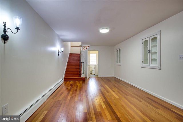 1674 HIGH POINT LN, Phoenixville, PA 19460