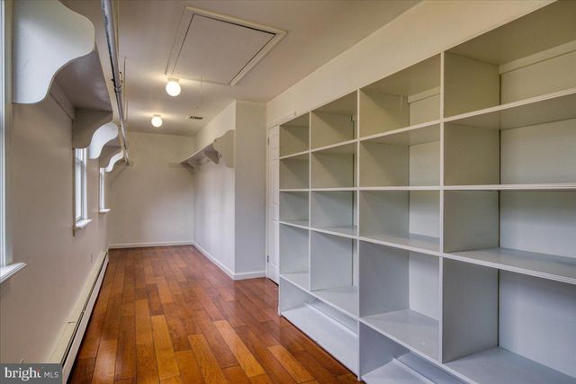 1674 HIGH POINT LN, Phoenixville, PA 19460