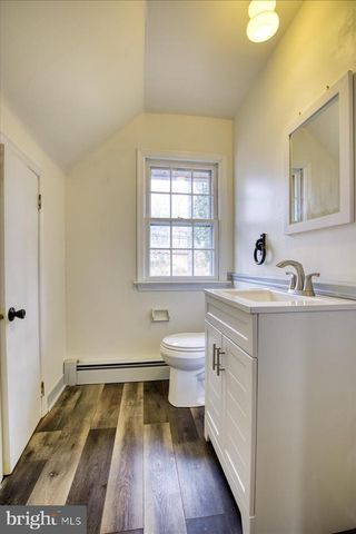 1674 HIGH POINT LN, Phoenixville, PA 19460