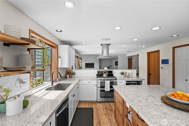 3521 S 280th Street, Auburn, WA 98001