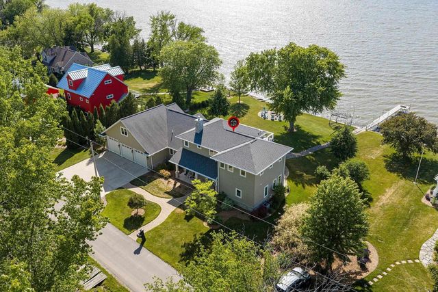 321 BREEZY ACRES ROAD, Luxemburg, WI 54217