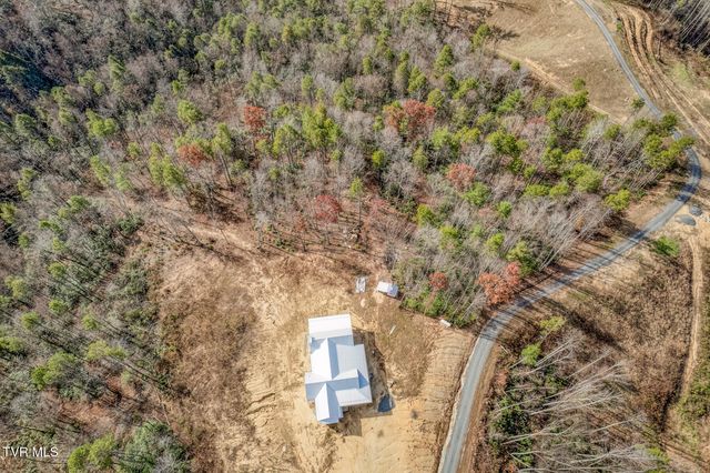 169 Teaberry Road, Roan Mountain, TN 37687