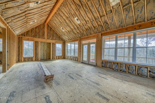 169 Teaberry Road, Roan Mountain, TN 37687