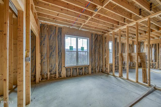 169 Teaberry Road, Roan Mountain, TN 37687