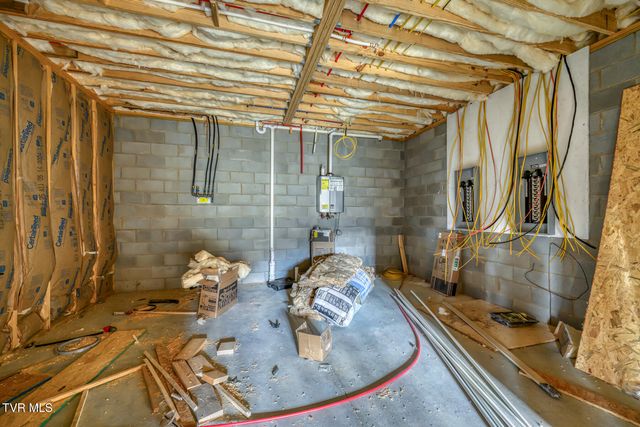 169 Teaberry Road, Roan Mountain, TN 37687