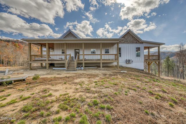 169 Teaberry Road, Roan Mountain, TN 37687