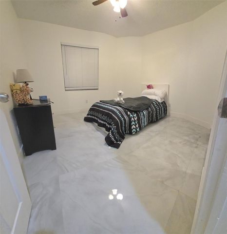 2280 SPRINGWOOD CIRCLE W, Clearwater, FL 33763