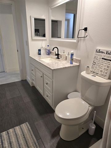 2280 SPRINGWOOD CIRCLE W, Clearwater, FL 33763