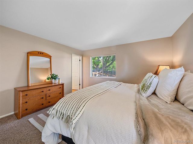 2077 S Xenon St, Lakewood, CO 80228