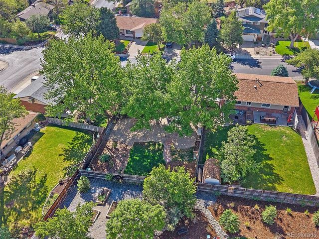 2077 S Xenon St, Lakewood, CO 80228