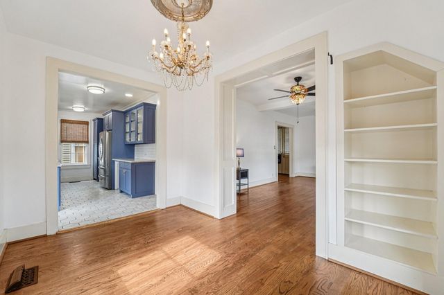 1301 Church Street, Galveston, TX 77550