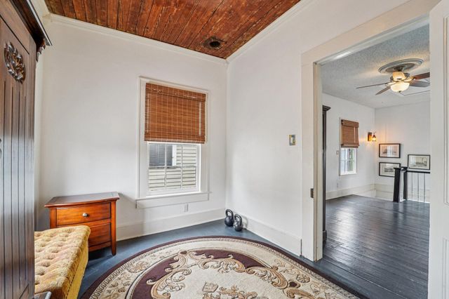 1301 Church Street, Galveston, TX 77550