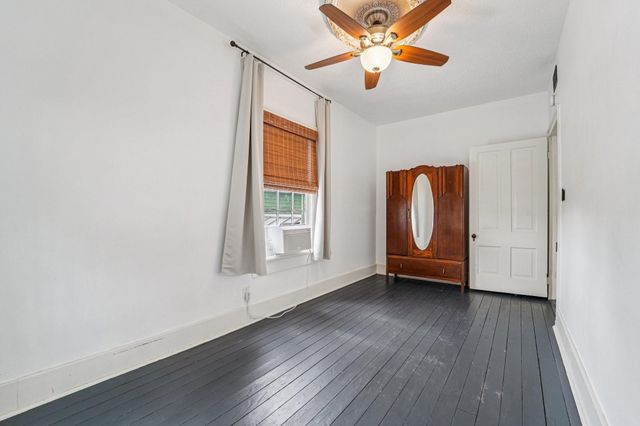 1301 Church Street, Galveston, TX 77550