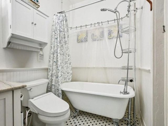 1301 Church Street, Galveston, TX 77550