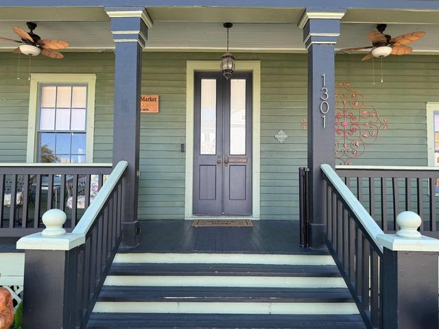 1301 Church Street, Galveston, TX 77550