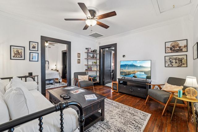 1301 Church Street, Galveston, TX 77550