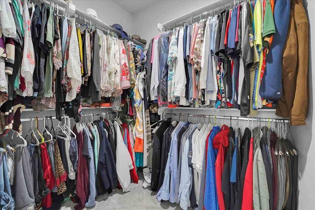 918 NE Oriole Dr, Lawton, OK 73507