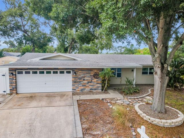 13760 87TH PLACE, Seminole, FL 33776