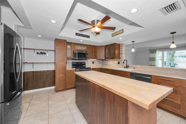 13760 87TH PLACE, Seminole, FL 33776