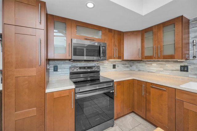 13760 87TH PLACE, Seminole, FL 33776