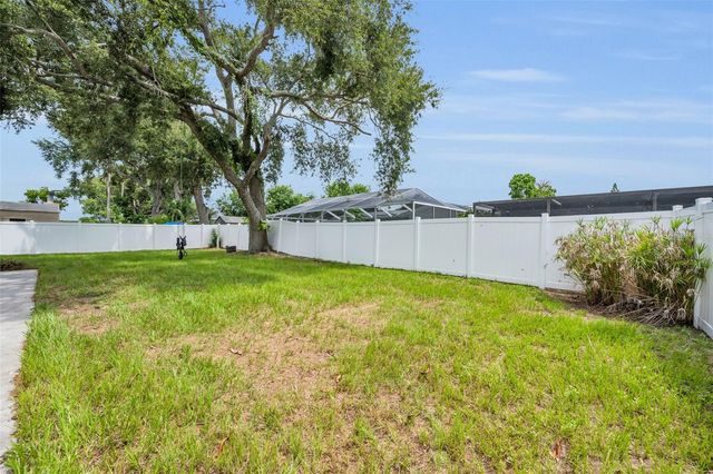 13760 87TH PLACE, Seminole, FL 33776