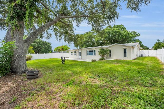 13760 87TH PLACE, Seminole, FL 33776