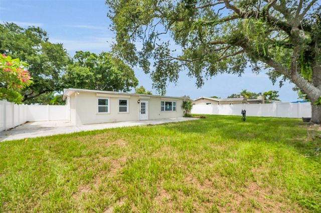 13760 87TH PLACE, Seminole, FL 33776