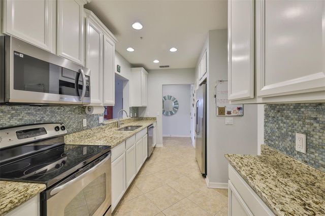 7344 SKYBIRD ROAD, Bradenton, FL 34209