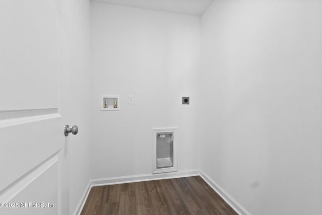 9528 AMELIA Lane, Glen St. Mary, FL 32040