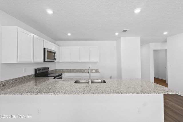 9528 AMELIA Lane, Glen St. Mary, FL 32040