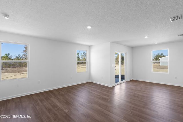9528 AMELIA Lane, Glen St. Mary, FL 32040