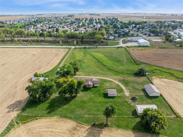 71 Railroad Street, Atkins, IA 52206