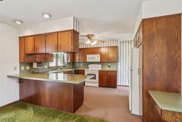 71 Railroad Street, Atkins, IA 52206