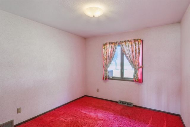 71 Railroad Street, Atkins, IA 52206