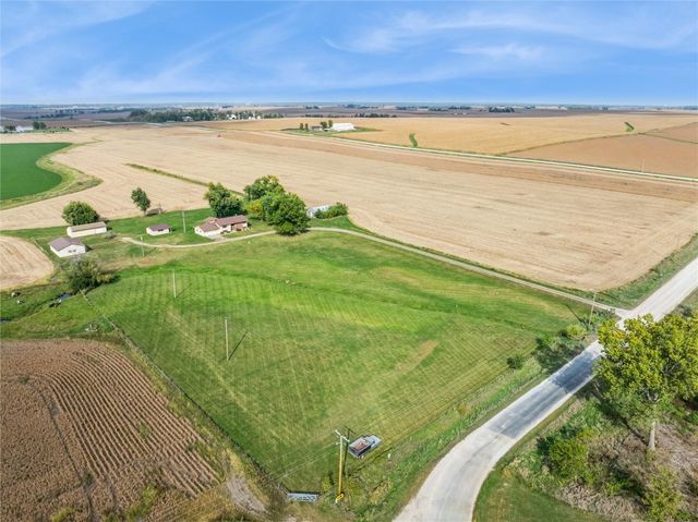 71 Railroad Street, Atkins, IA 52206