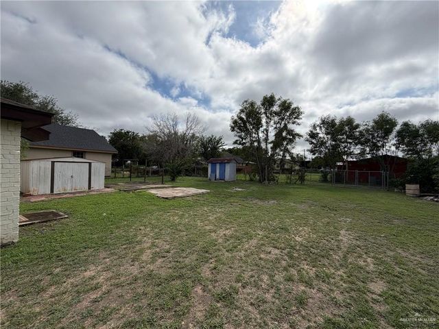 713 S 25th Street S, Donna, TX 78537