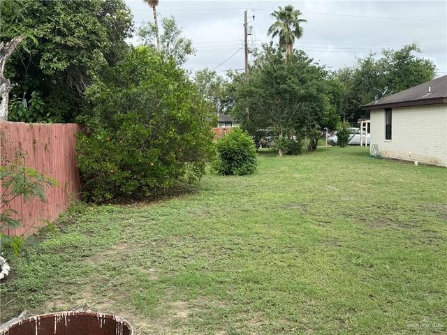 713 S 25th Street S, Donna, TX 78537