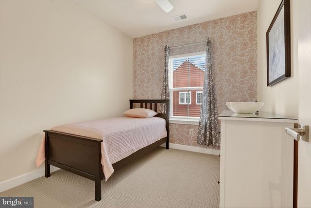 6211 ISLINGTON ST, Middle River, MD 21220