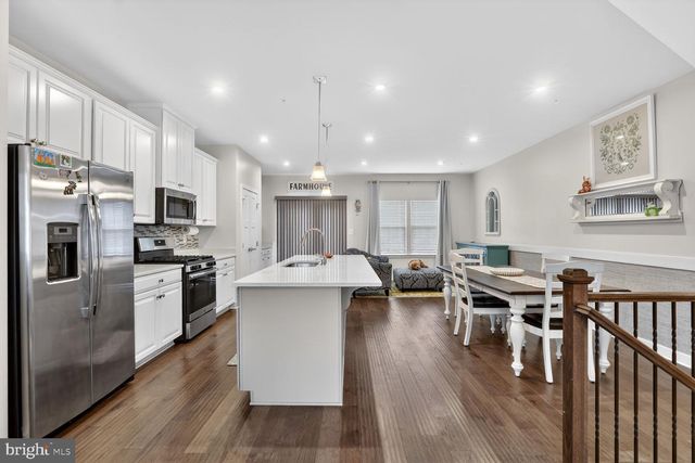 6211 ISLINGTON ST, Middle River, MD 21220